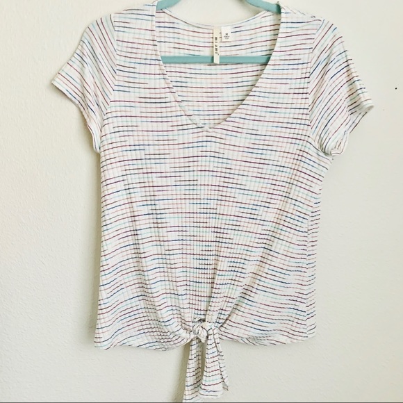 Francesca’s Addison Tie Front Striped Top Medium - Picture 4 of 9